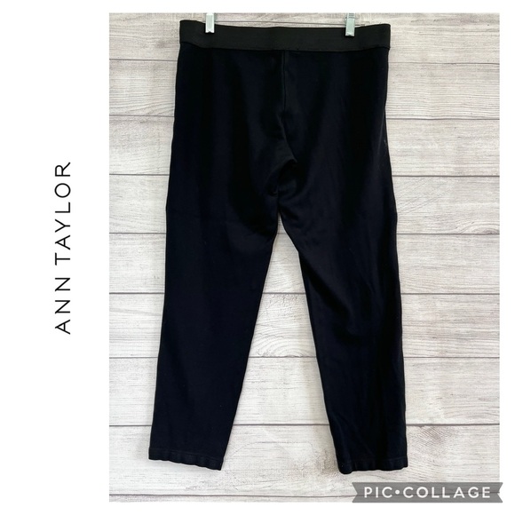 ANN TAYLOR RAYON BLEND ELASTIC WAISTBAND CAPRI LEGGING PANTS BLACK - Picture 3 of 3